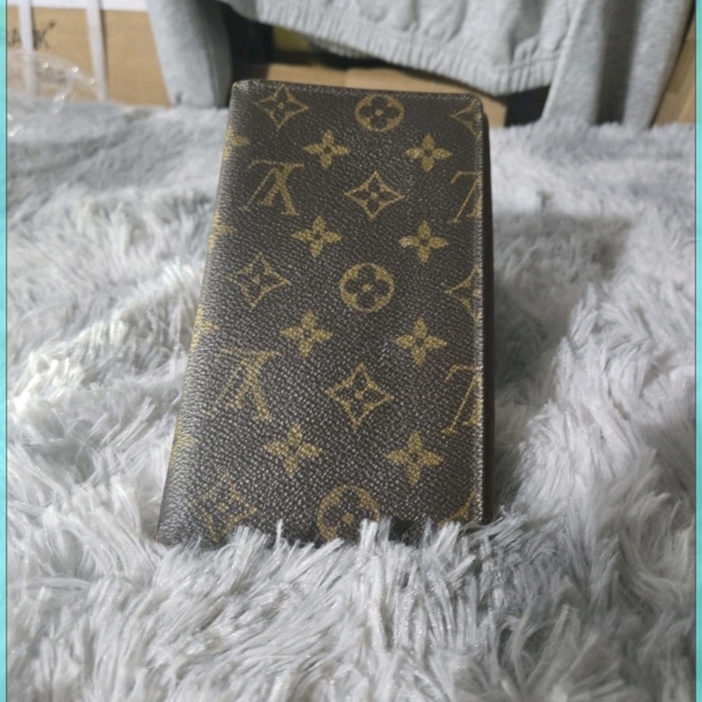 Louis Vuitton Monogram Wallet